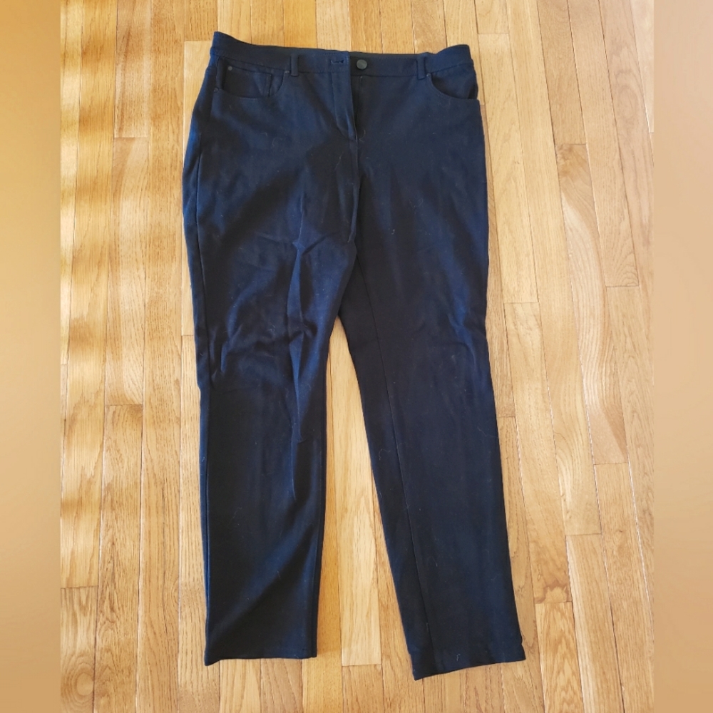 Women's jeans w/stretch; black; Chico's brand